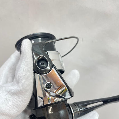 【フィッシング/釣り/釣具/リール】 【スピニングリール】SHIMANO | シマノ 23ヴァンキッシュC2000SHG 045249【瀬戸大橋店】