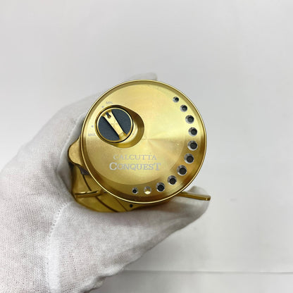 【フィッシング/釣り/釣具/リール】 【ベイトリール/右ハンドル】SHIMANO | シマノ 21カルカッタコンクエスト200 04234【瀬戸大橋店】
