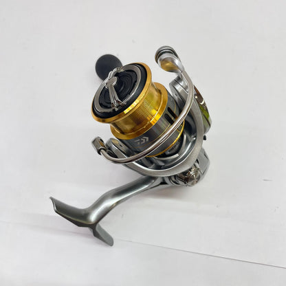 【フィッシング/釣り/釣具/リール】 【スピニングリール】Daiwa | ダイワ 18フリームスLT2000S【瀬戸大橋店】