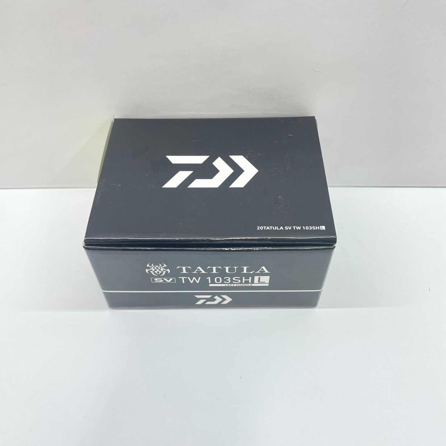 【フィッシング/釣り/釣具/リール】 【ベイトリール/左ハンドル】Daiwa | ダイワ 20タトゥーラSVTW103SHL 00630090【瀬戸大橋店】