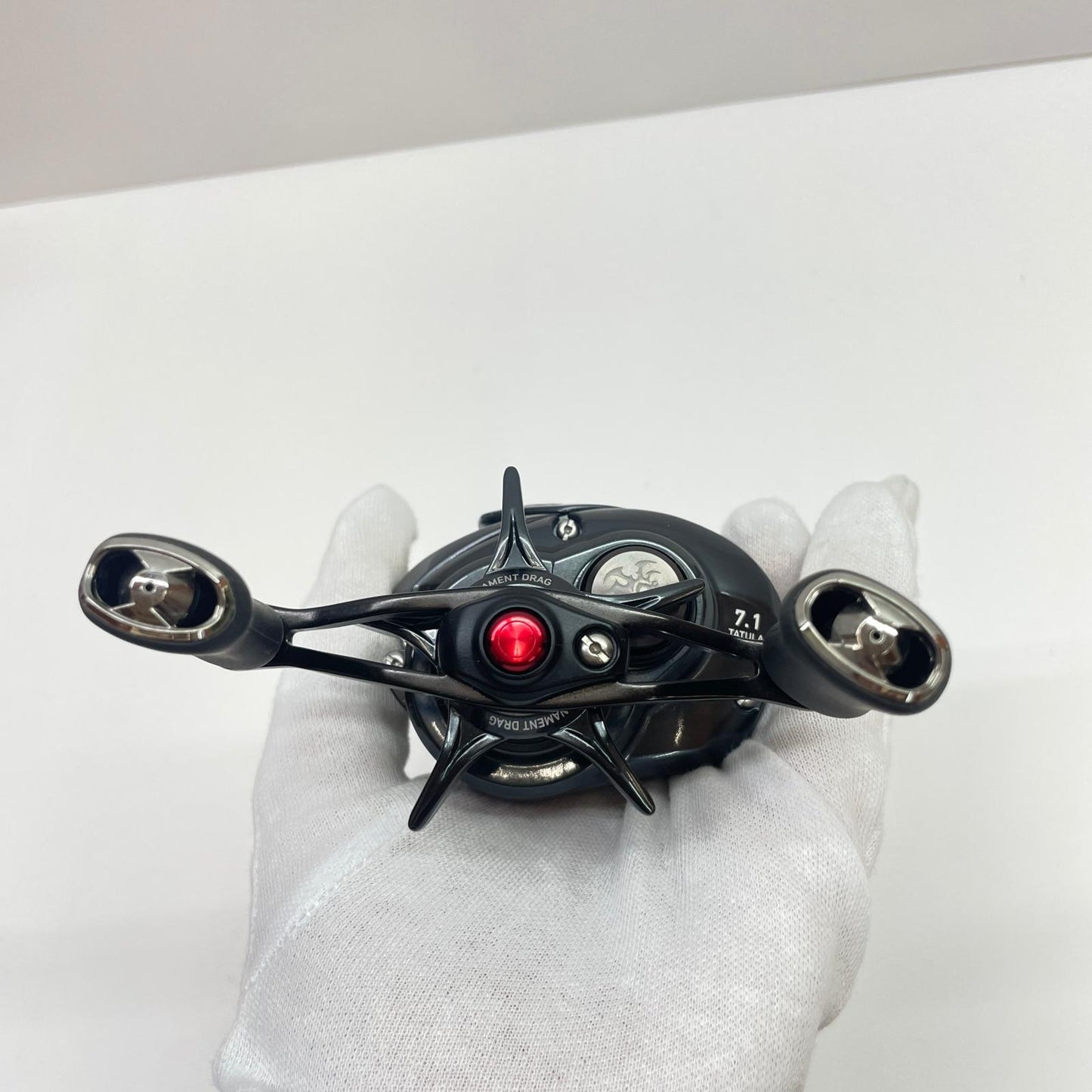 【フィッシング/釣り/釣具/リール】 【ベイトリール/左ハンドル】Daiwa | ダイワ 20タトゥーラSVTW103SHL 00630090【瀬戸大橋店】