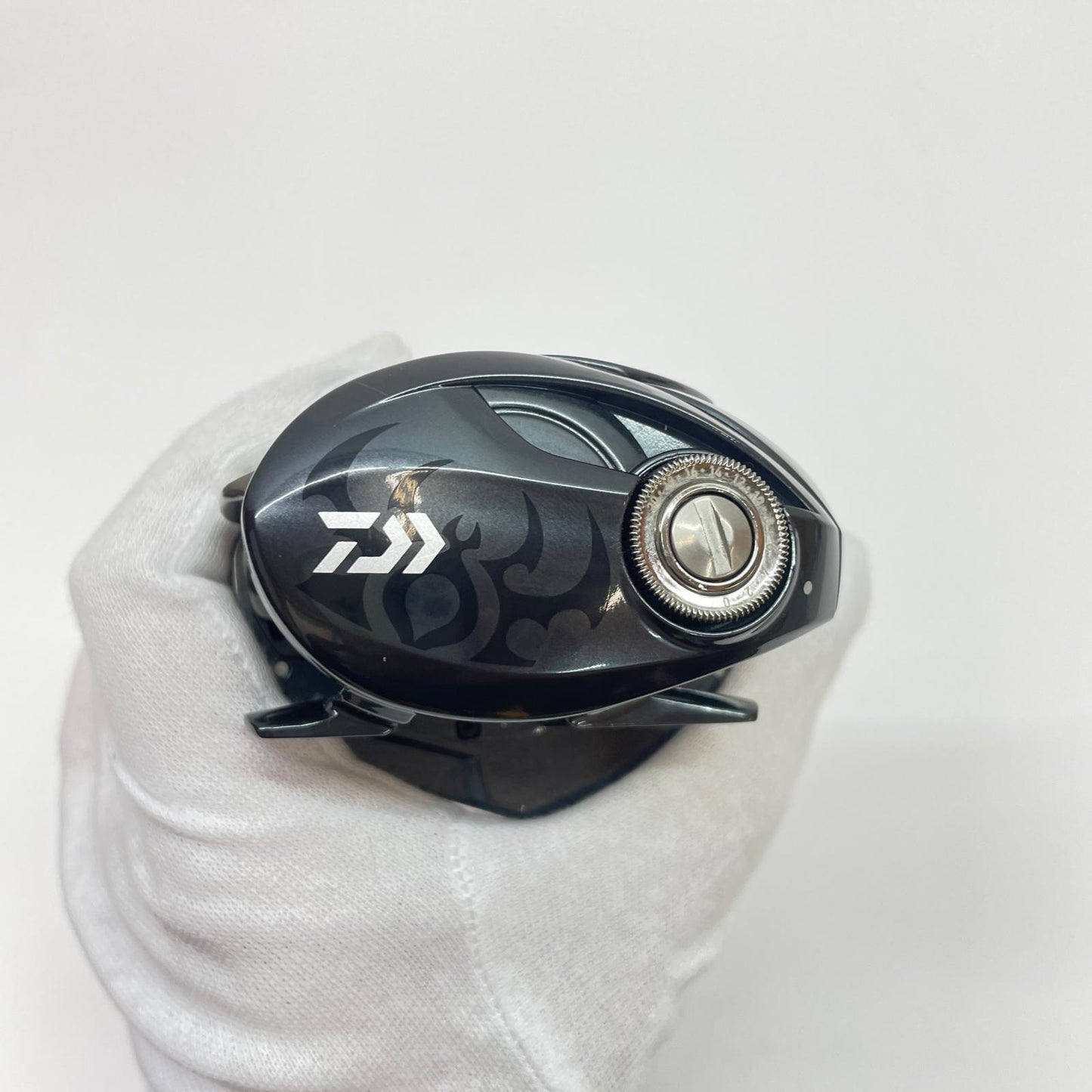 【フィッシング/釣り/釣具/リール】 【ベイトリール/左ハンドル】Daiwa | ダイワ 20タトゥーラSVTW103SHL 00630090【瀬戸大橋店】