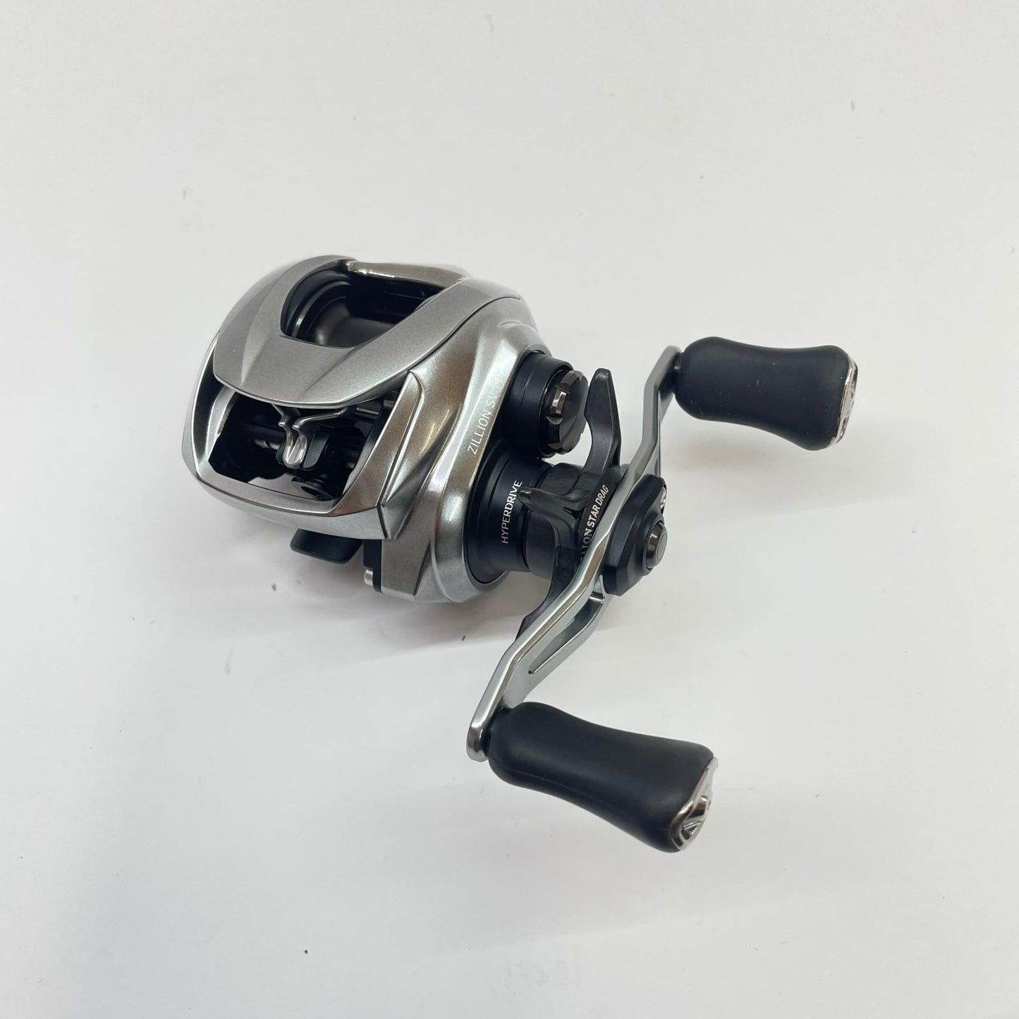 【フィッシング/釣り/釣具/リール】 【ベイトリール/左ハンドル】Daiwa | ダイワ 21ジリオンSVTW1000XHL【瀬戸大橋店】