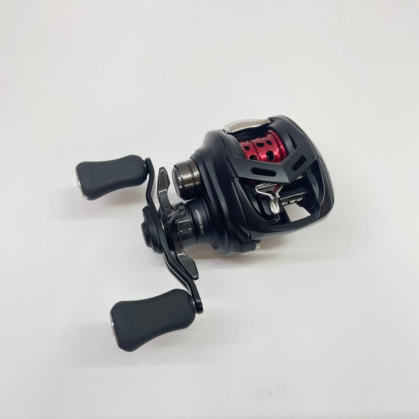 【フィッシング/釣り/釣具/リール】 【ベイトリール/右ハンドル】Daiwa | ダイワ 25アルファスBFTW8.5R 00630270【瀬戸大橋店】
