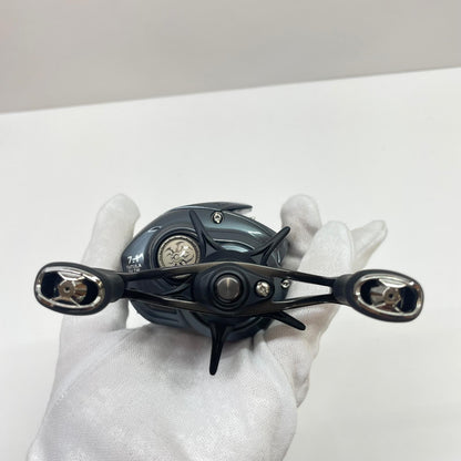 【フィッシング/釣り/釣具/リール】 【ベイトリール/右ハンドル】Daiwa | ダイワ 25タトゥーラSVTW100H 00630153【瀬戸大橋店】