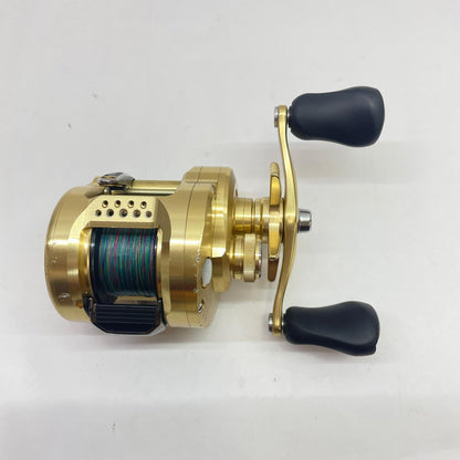 【フィッシング/釣り/釣具/リール】 【ベイトリール/右ハンドル】SHIMANO | シマノ 23カルカッタコンクエストMD300XG 045928 ※タバコ臭 大【瀬戸大橋店】