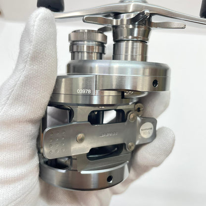 【フィッシング/釣り/釣具/リール】 【ベイトリール/右ハンドル】SHIMANO | シマノ 19カルカッタコンクエストDC200 03978【瀬戸大橋店】