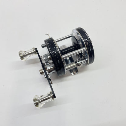 【フィッシング/釣り/釣具/リール】 【ベイトリール/右ハンドル】AbuGarcia | アブガルシア アンバサダー5000C ※カスタム品純正パーツありません。【瀬戸大橋店】