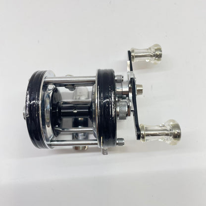 【フィッシング/釣り/釣具/リール】 【ベイトリール/右ハンドル】AbuGarcia | アブガルシア アンバサダー5000C ※カスタム品純正パーツありません。【瀬戸大橋店】