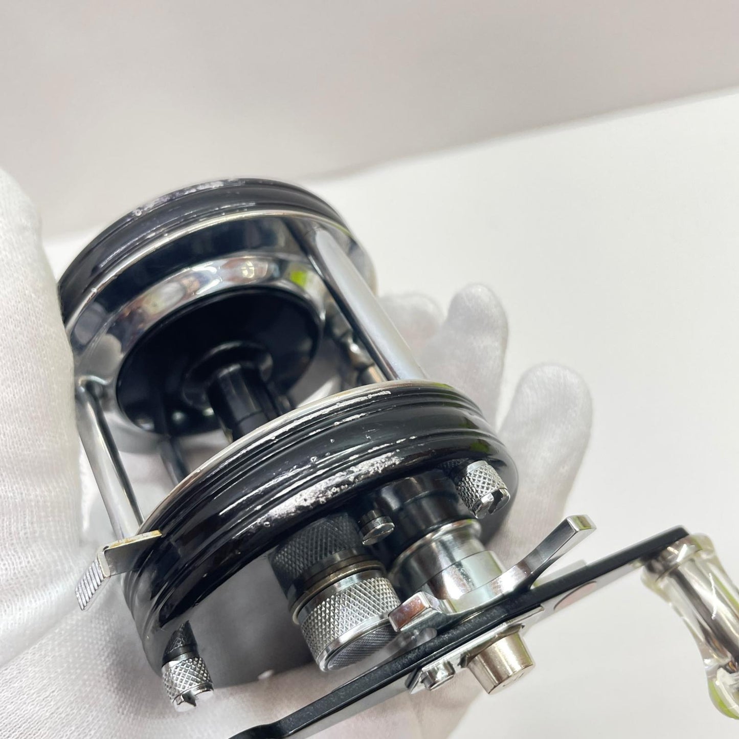 【フィッシング/釣り/釣具/リール】 【ベイトリール/右ハンドル】AbuGarcia | アブガルシア アンバサダー5000C ※カスタム品純正パーツありません。【瀬戸大橋店】
