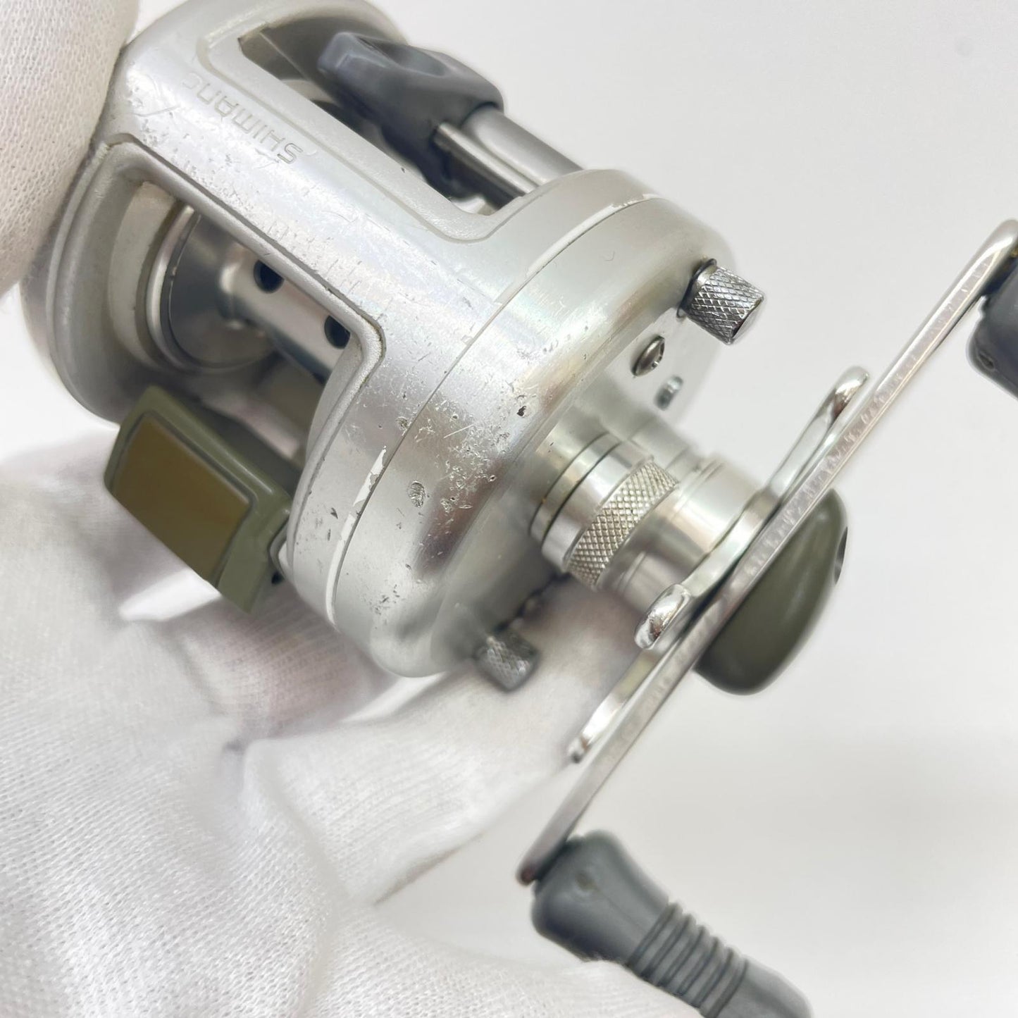 【フィッシング/釣り/釣具/リール】 【ベイトリール/右ハンドル】SHIMANO | シマノ 92カルカッタ100【瀬戸大橋店】
