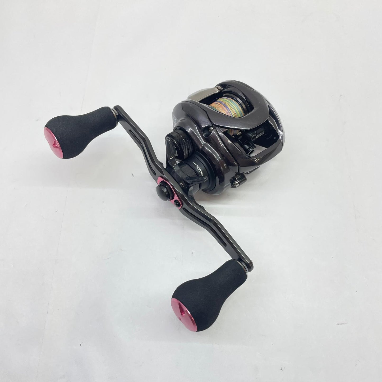 【フィッシング/釣り/釣具/リール】 【ベイトリール/右ハンドル】Daiwa | ダイワ 23紅牙100 00631026【瀬戸大橋店】