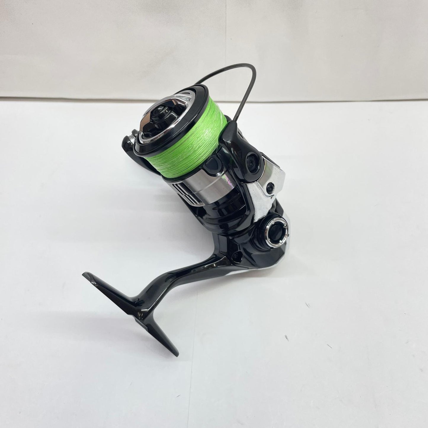 【フィッシング/釣り/釣具/リール】 【スピニングリール】SHIMANO | シマノ 23ヴァンキッシュC2000S 045232【瀬戸大橋店】