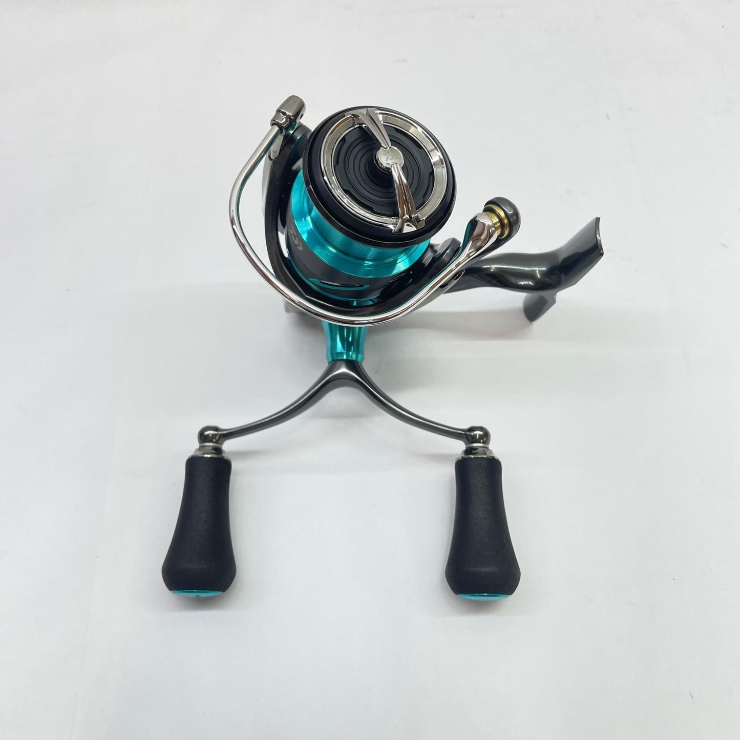 【フィッシング/釣り/釣具/リール】 【スピニングリール】Daiwa | ダイワ 21エメラルダスAIRLT2500-DH 00060313【瀬戸大橋店】