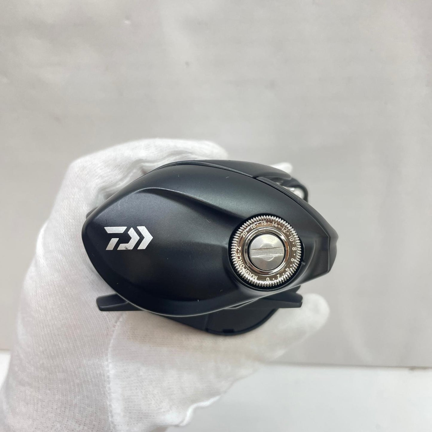 【フィッシング/釣り/釣具/リール】 【ベイトリール/左ハンドル】Daiwa | ダイワ 24タトゥーラTW100HL【瀬戸大橋店】