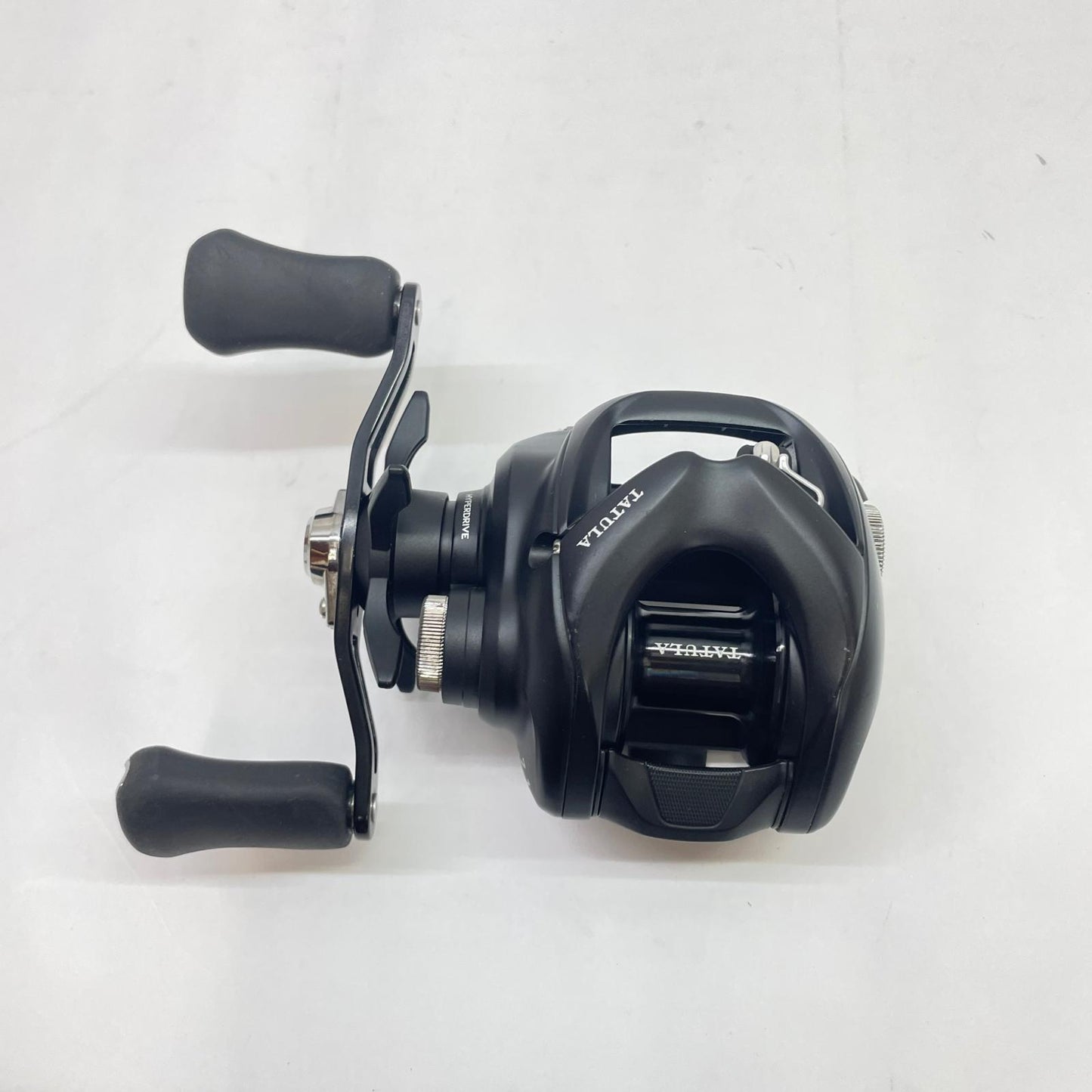 【フィッシング/釣り/釣具/リール】 【ベイトリール/左ハンドル】Daiwa | ダイワ 24タトゥーラTW100HL【瀬戸大橋店】