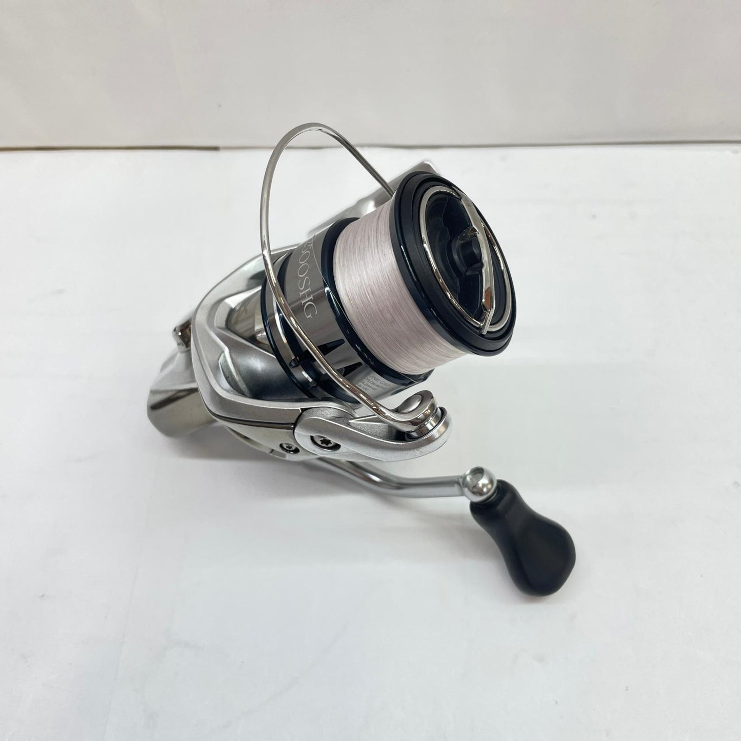 【フィッシング/釣り/釣具/リール】 【スピニングリール】SHIMANO | シマノ 19ストラディック2500SHG 04017【瀬戸大橋店】