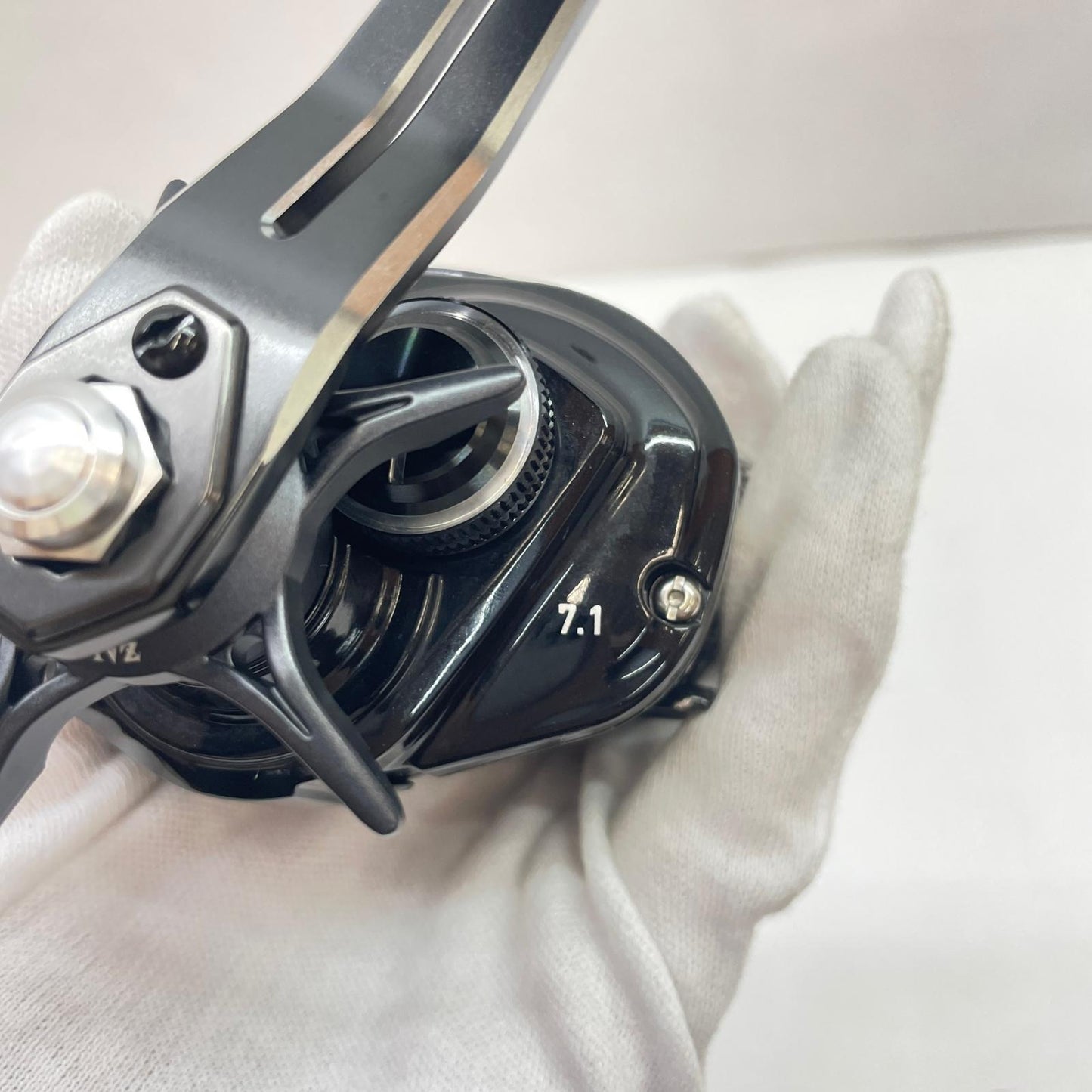 【フィッシング/釣り/釣具/リール】 【ベイトリール/左ハンドル】Daiwa | ダイワ 21ティエラAIC150HL 00631008【瀬戸大橋店】