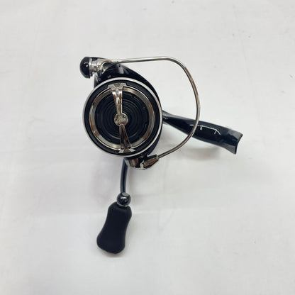 【フィッシング/釣り/釣具/リール】 【スピニングリール】Daiwa | ダイワ 23タトゥーラFCLT2500SS-QD 00061191【瀬戸大橋店】