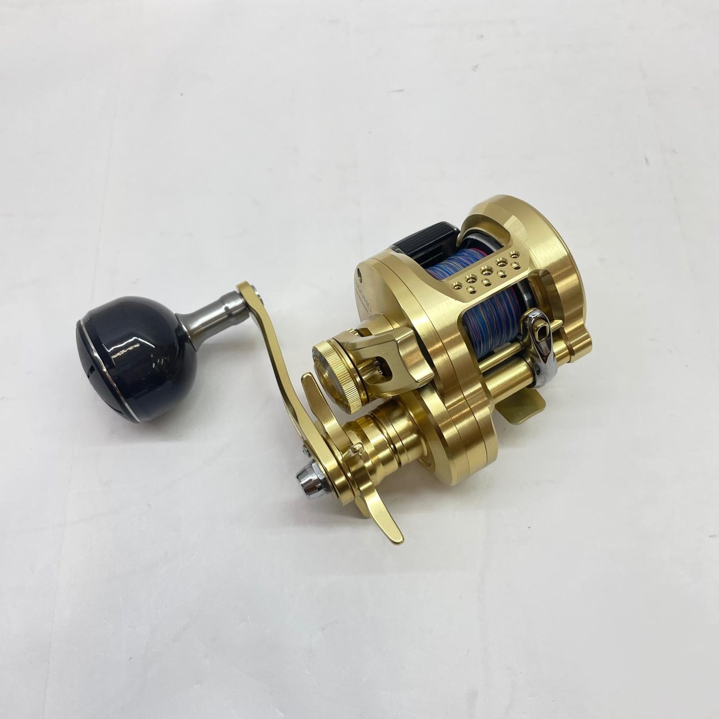 【フィッシング/釣り/釣具/リール】 【ベイトリール/右ハンドル】SHIMANO | シマノ 23オシアコンクエスト200HG 046284 ※箱イタミあり【瀬戸大橋店】