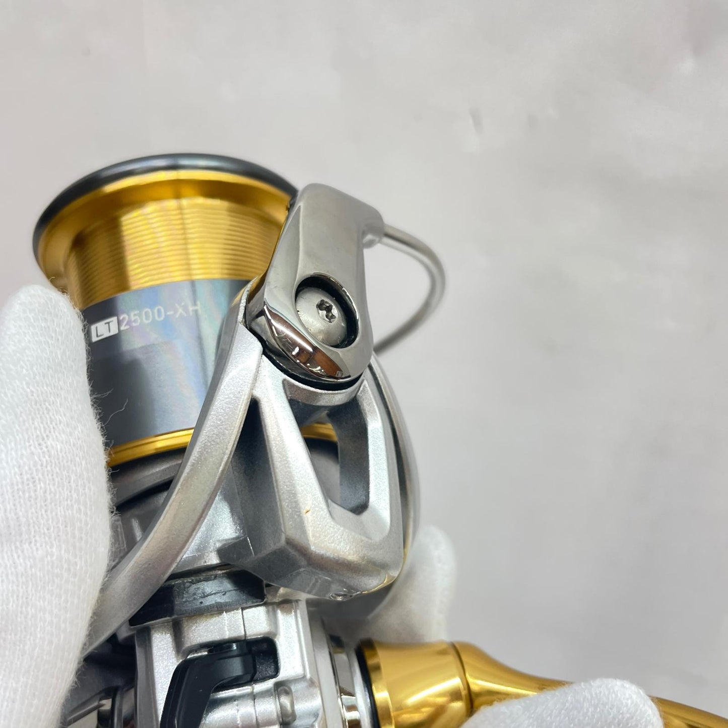 【フィッシング/釣り/釣具/リール】 【スピニングリール】Daiwa | ダイワ 21フリームスLT2500-XH ※サビあり(写真参照)【瀬戸大橋店】