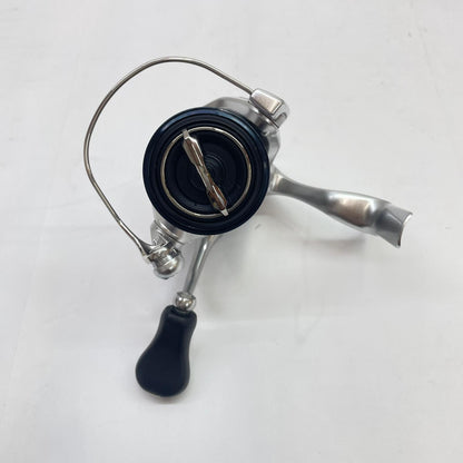 【フィッシング/釣り/釣具/リール】 【スピニングリール】SHIMANO | シマノ 19ストラディックC2000SHG【瀬戸大橋店】