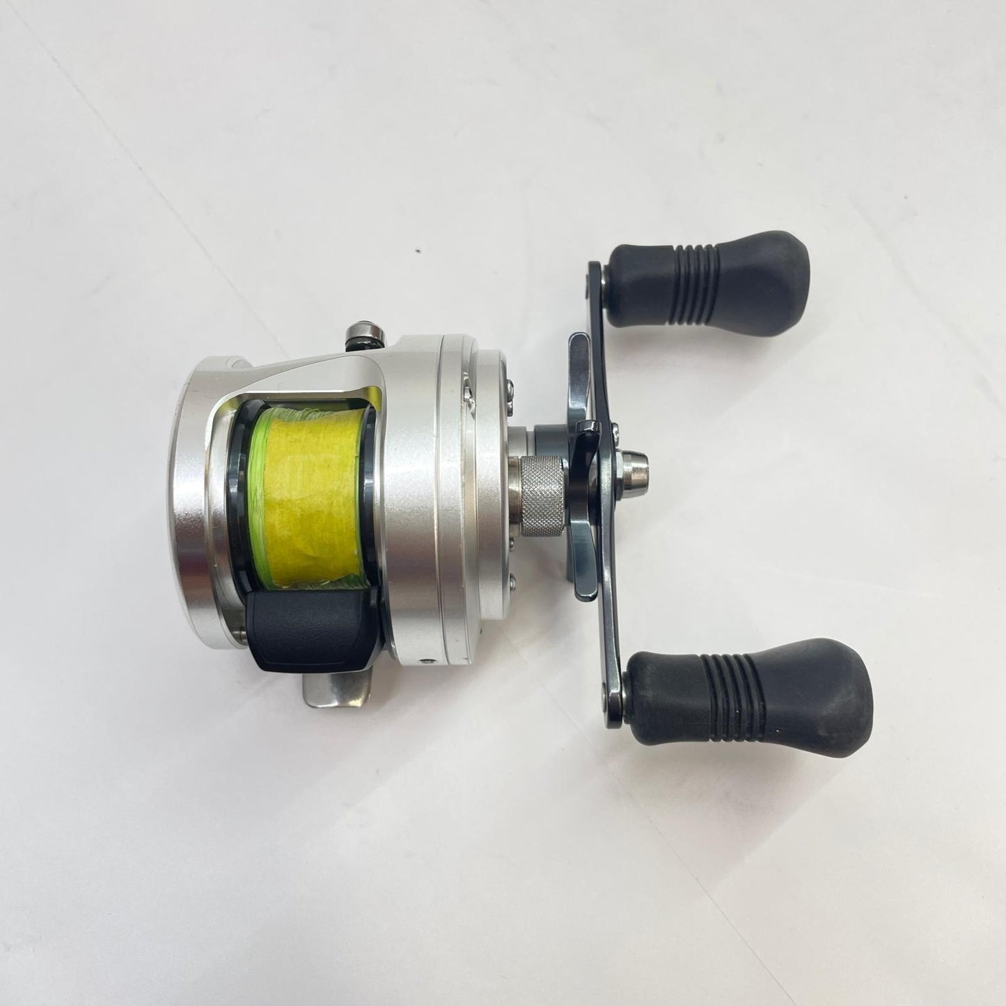 【フィッシング/釣り/釣具/リール】 【ベイトリール/右ハンドル】SHIMANO | シマノ 12オシアコンクエスト200PG 02916【瀬戸大橋店】