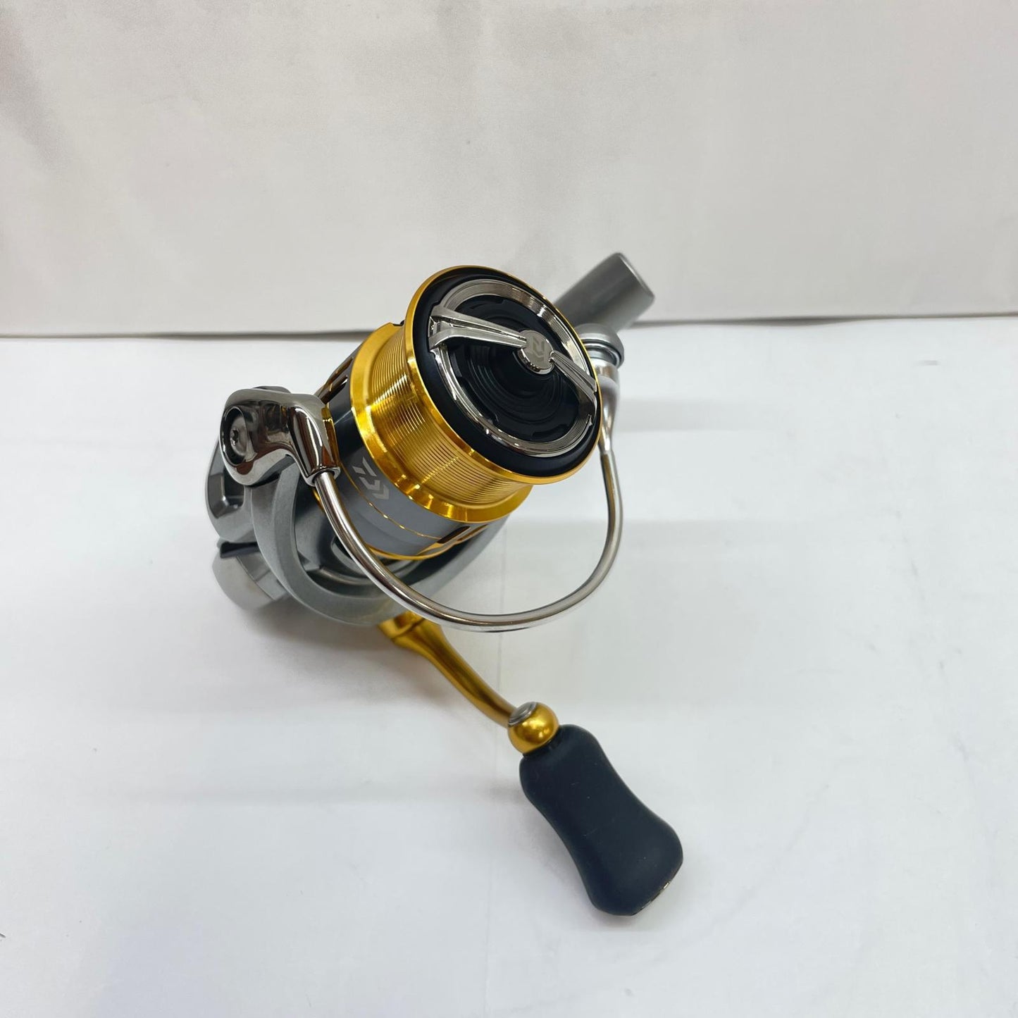 【フィッシング/釣り/釣具/リール】 【スピニングリール】Daiwa | ダイワ 18フリームスLT1000S【瀬戸大橋店】