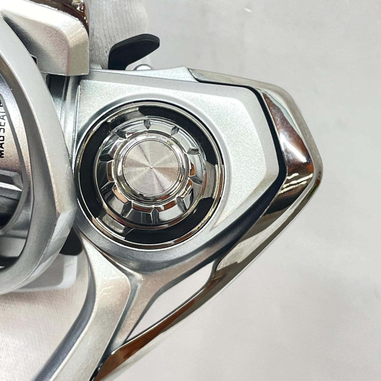 【フィッシング/釣り/釣具/リール】 【スピニングリール】Daiwa | ダイワ 21フリームスLT2500【瀬戸大橋店】