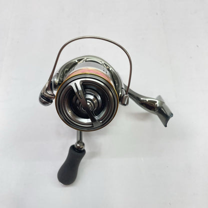 【フィッシング/釣り/釣具/リール】 【スピニングリール】SHIMANO | シマノ 18ステラC3000XG 03805 ※カスタム品純正パーツありません。【瀬戸大橋店】