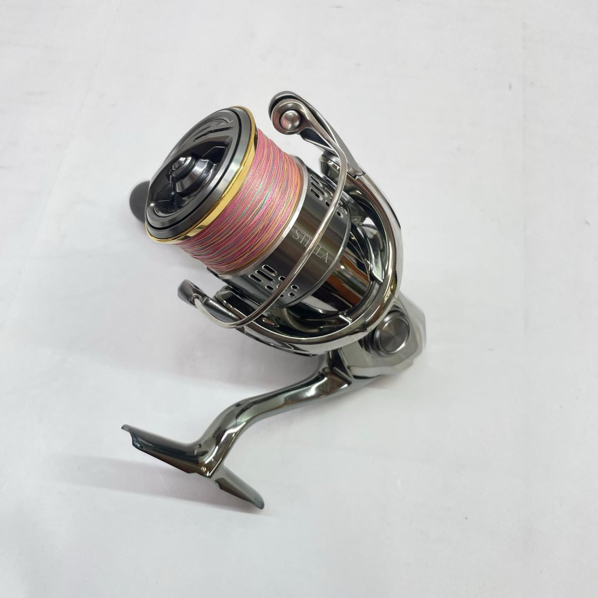 【フィッシング/釣り/釣具/リール】 【スピニングリール】SHIMANO | シマノ 18ステラC3000XG 03805 ※カスタム品純正パーツありません。【瀬戸大橋店】