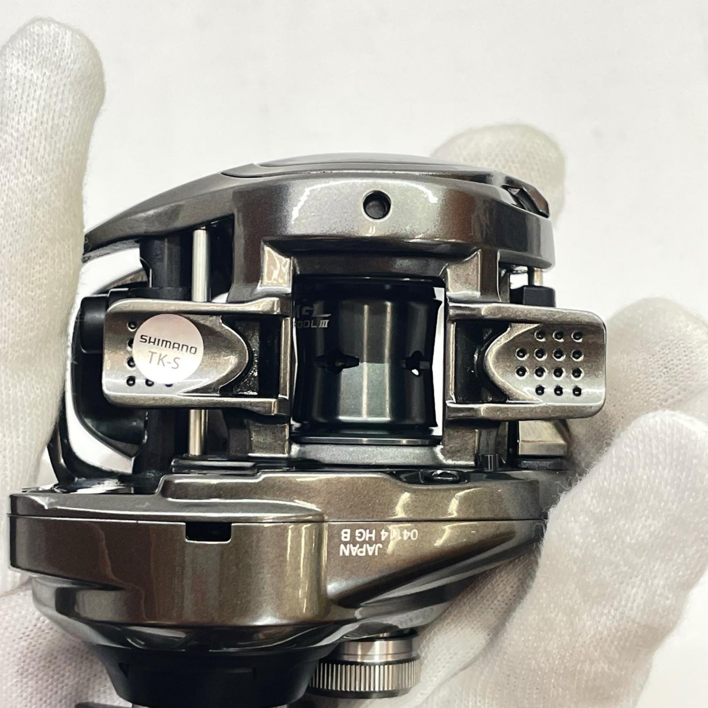 【フィッシング/釣り/釣具/リール】 【ベイトリール/右ハンドル】SHIMANO | シマノ 20メタニウムHG 04114【瀬戸大橋店】
