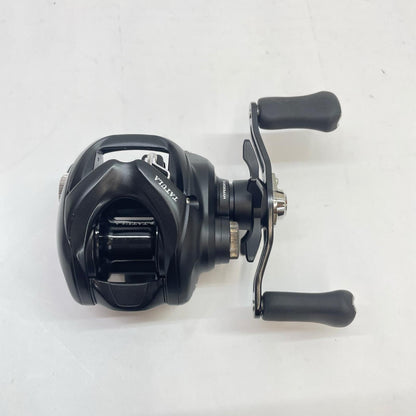 【フィッシング/釣り/釣具/リール】 【ベイトリール/右ハンドル】Daiwa | ダイワ 24タトゥーラTW100XH 00630164【瀬戸大橋店】