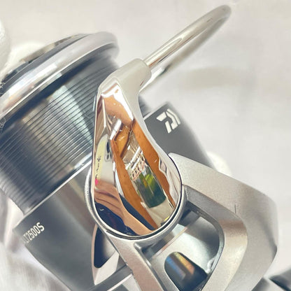 【フィッシング/釣り/釣具/リール】 【スピニングリール】Daiwa | ダイワ 25カルディアLT2500S 00060406【瀬戸大橋店】