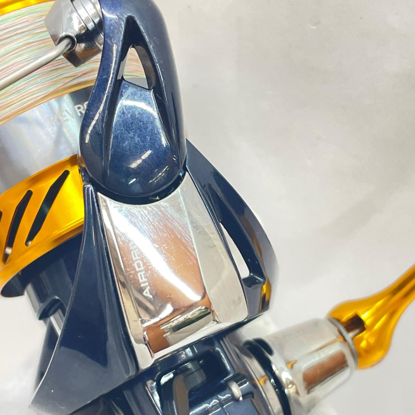 【フィッシング/釣り/釣具/リール】 【スピニングリール】Daiwa | ダイワ 24レブロスLT3000D-C【瀬戸大橋店】