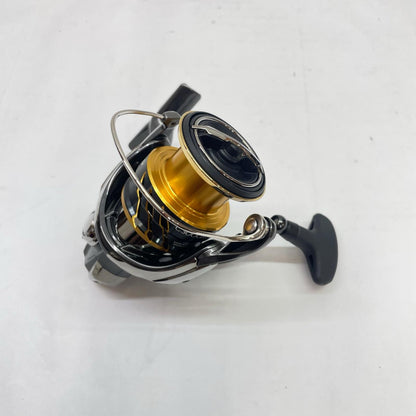 【フィッシング/釣り/釣具/リール】 【スピニングリール】SHIMANO | シマノ 20ツインパワーC3000XG 04142【瀬戸大橋店】