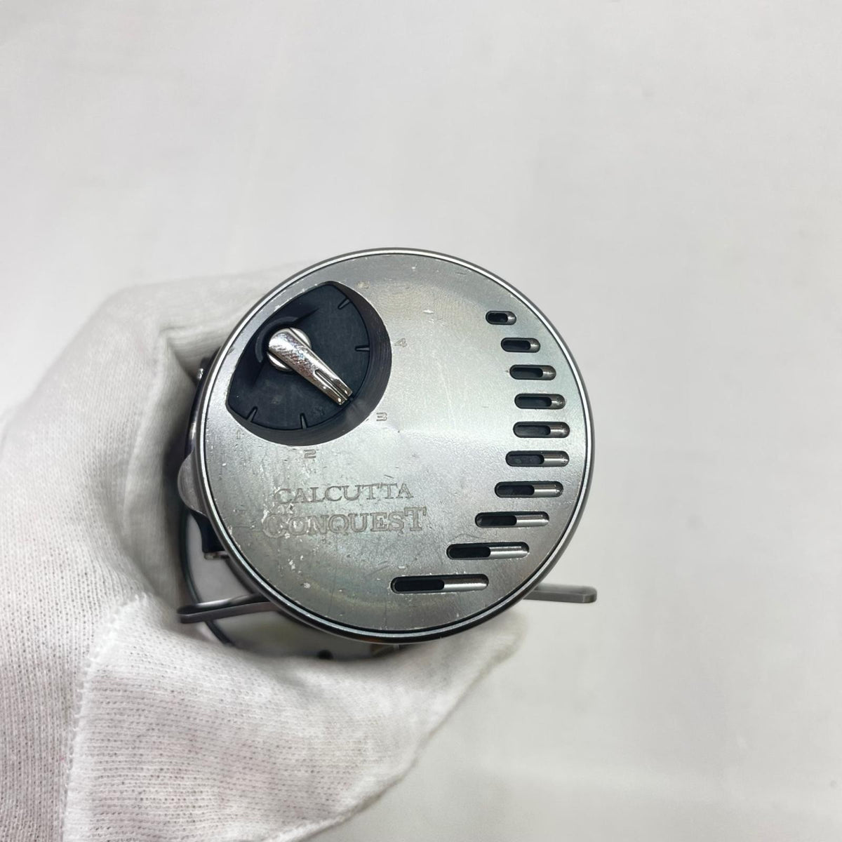 【フィッシング/釣り/釣具/リール】 【ベイトリール/右ハンドル】SHIMANO | シマノ 20カルカッタコンクエストDC100HG 04085【瀬戸大橋店】