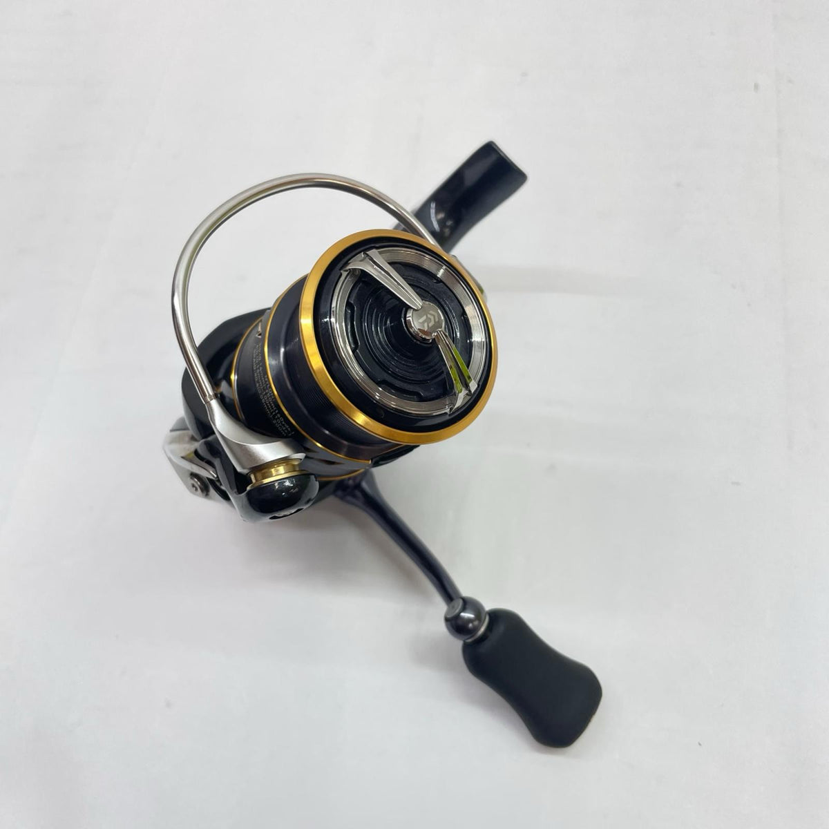 【フィッシング/釣り/釣具/リール】 【スピニングリール】Daiwa | ダイワ 21カルディアFCLT2000S 00060282【瀬戸大橋店】
