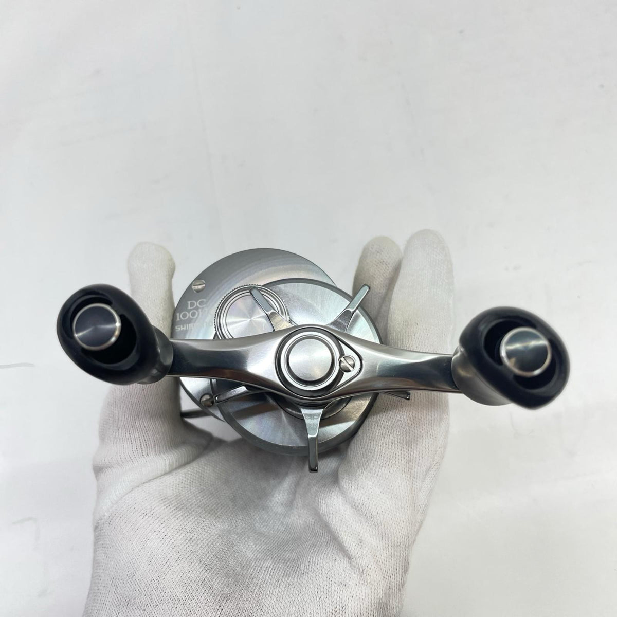 【フィッシング/釣り/釣具/リール】 【ベイトリール/右ハンドル】SHIMANO | シマノ 20カルカッタコンクエストDC100HG 04085【瀬戸大橋店】