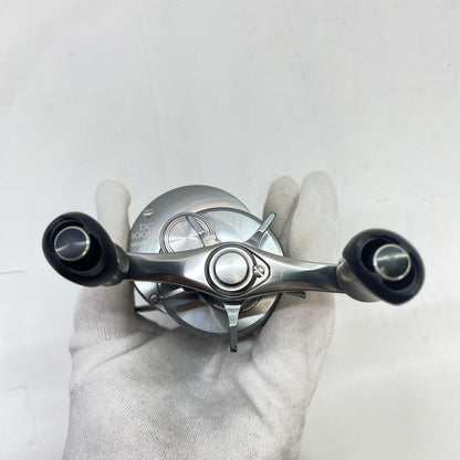 【フィッシング/釣り/釣具/リール】 【ベイトリール/右ハンドル】SHIMANO | シマノ 20カルカッタコンクエストDC100HG 04085【瀬戸大橋店】