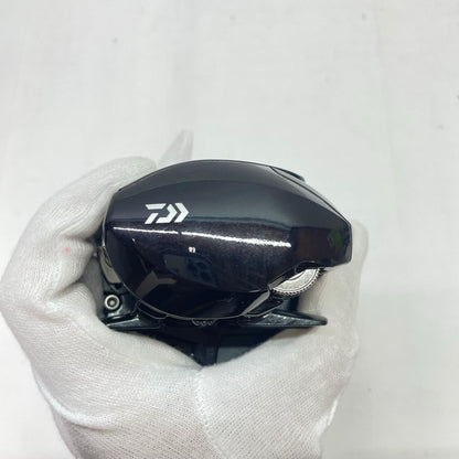 【フィッシング/釣り/釣具/リール】 【ベイトリール/左ハンドル】Daiwa | ダイワ 25HRFTW100PESPL ※シャリシャリ音がします。【瀬戸大橋店】