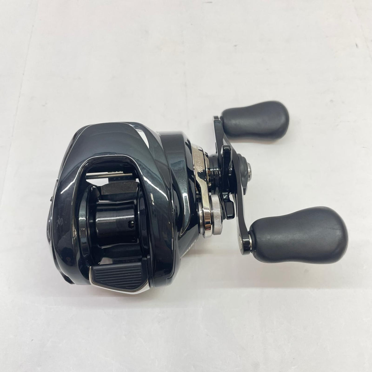 【フィッシング/釣り/釣具/リール】 【ベイトリール/右ハンドル】SHIMANO | シマノ 24メタニウムDC70HG 046628【瀬戸大橋店】
