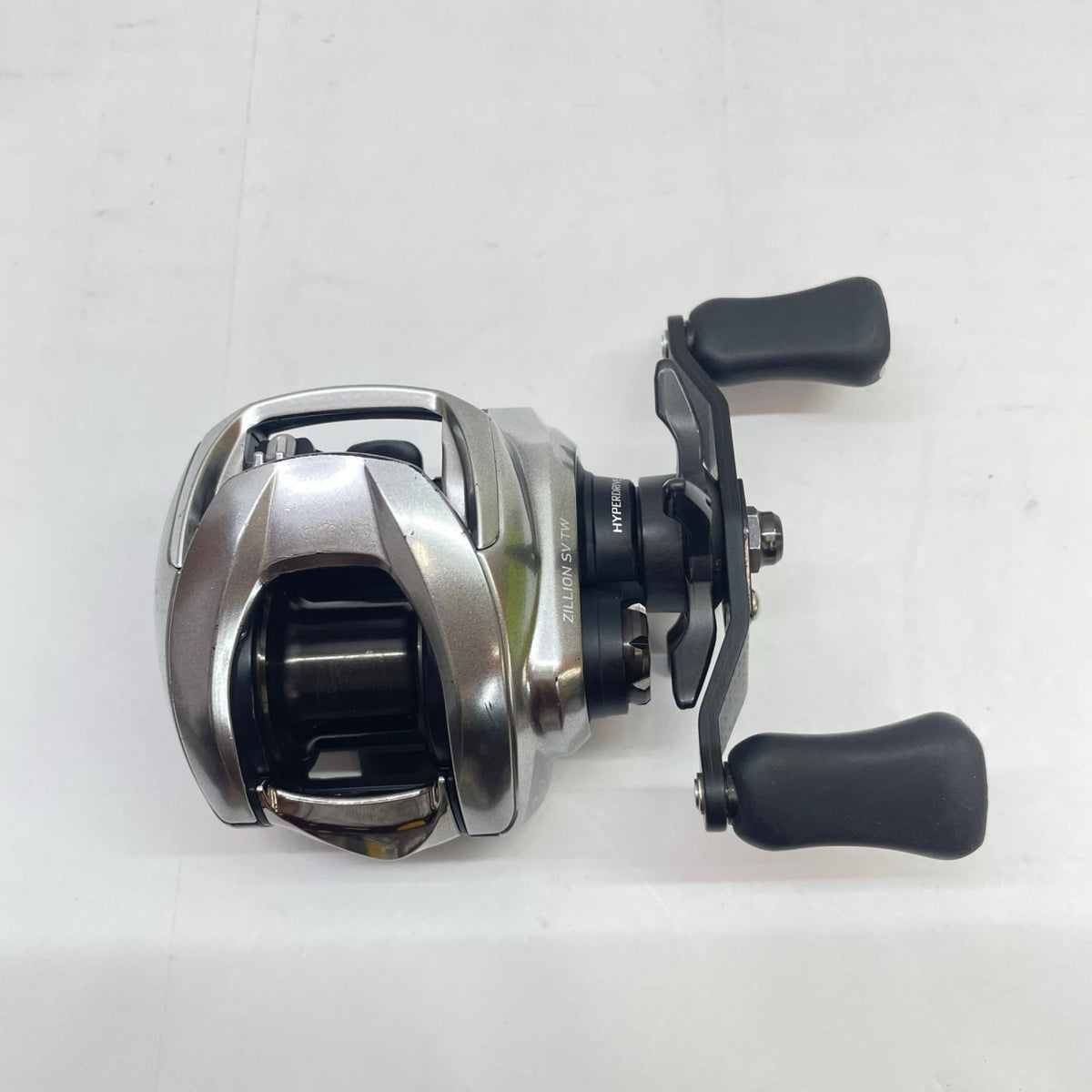 【フィッシング/釣り/釣具/リール】 【ベイトリール/右ハンドル】Daiwa | ダイワ 21ジリオンSVTW1000H 00630217 ※カスタム品純正パーツありません。【瀬戸大橋店】