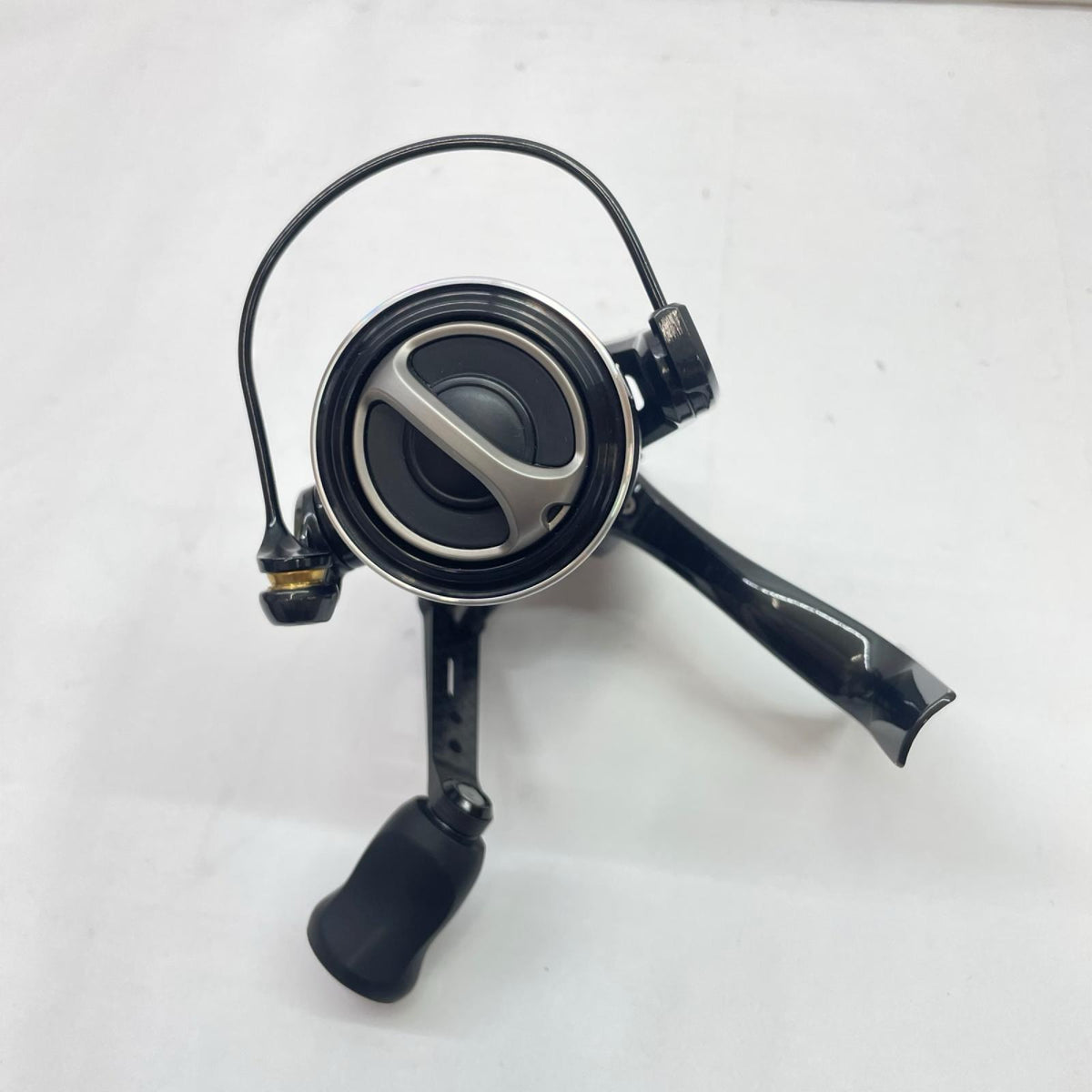 【フィッシング/釣り/釣具/リール】 【スピニングリール】AbuGarcia | アブガルシア レボSPビースト2500S【瀬戸大橋店】