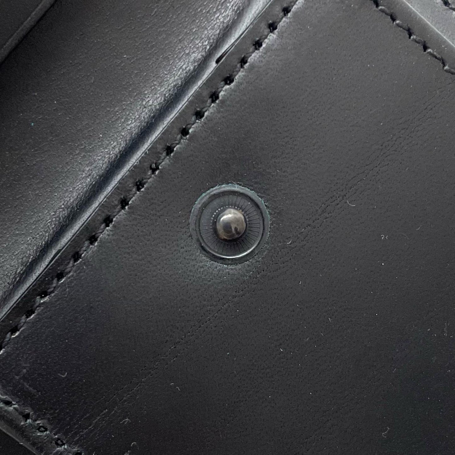 PORTER CLASSIC | ポータークラシック 二つ折り財布 25321-02010 ブラック【尾張小牧店】
