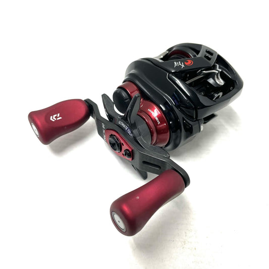【フィッシング/釣り/釣具/リール】 【ベイトリール/右ハンドル】Daiwa | ダイワ 21月下美人 AIRTWPEスペシャル8.5R【尾張小牧店】