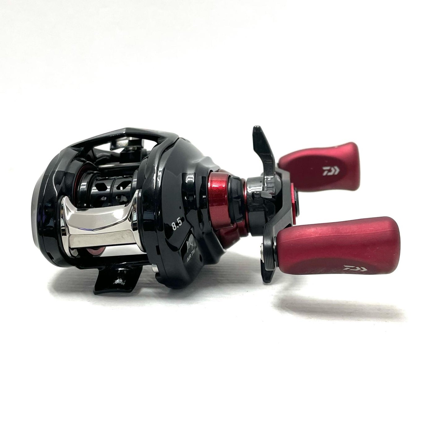 【フィッシング/釣り/釣具/リール】 【ベイトリール/右ハンドル】Daiwa | ダイワ 21月下美人 AIRTWPEスペシャル8.5R【尾張小牧店】