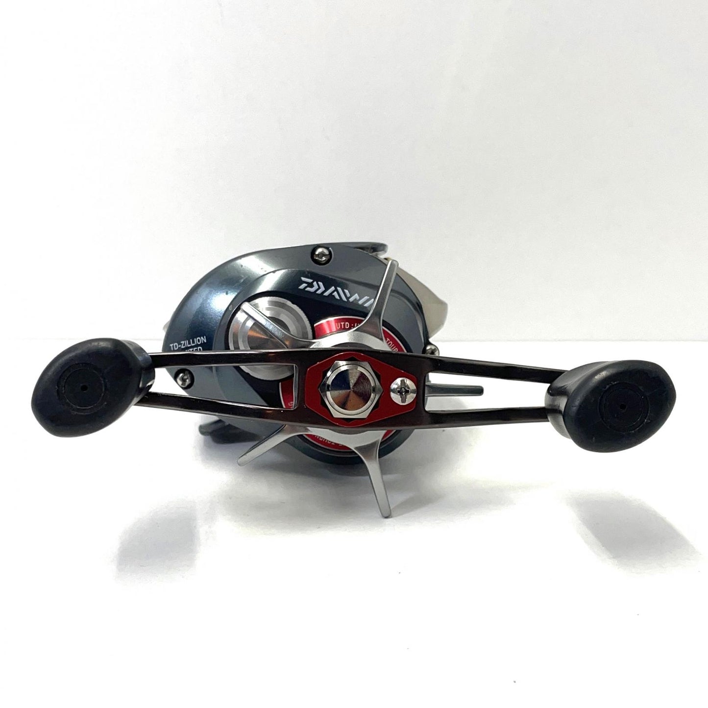 【フィッシング/釣り/釣具/リール】 【ベイトリール/右ハンドル】Daiwa | ダイワ 12TDジリオン LTDR-JD【尾張小牧店】