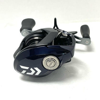 【フィッシング/釣り/釣具/リール】 【ベイトリール/左ハンドル】Daiwa | ダイワ 23ソルティスト SVTW80XHL【尾張小牧店】