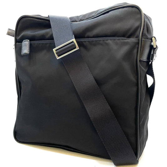 【中古】PRADA | プラダ テスート ショルダーバッグ 斜め掛け ナイロン 三角ロゴプレート ブラック【尾張小牧店】